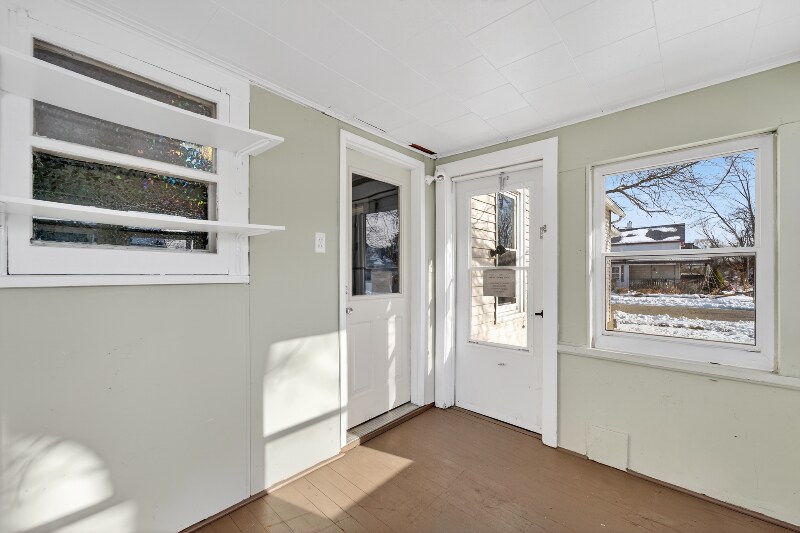 Building Photo - 4324 8th Ave