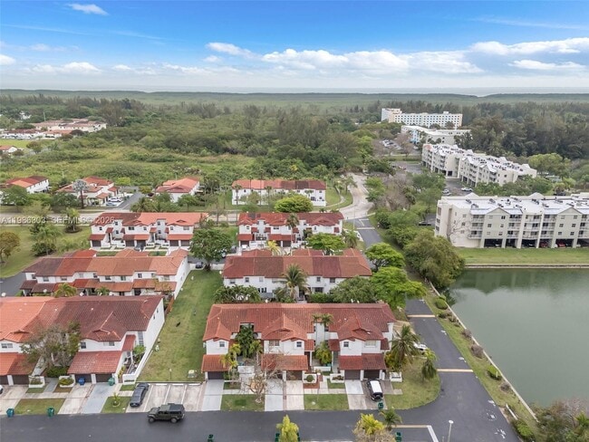 Building Photo - 20975 SW 84th Ave