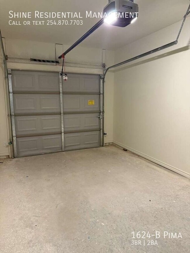 Building Photo - 1624-B Pima-