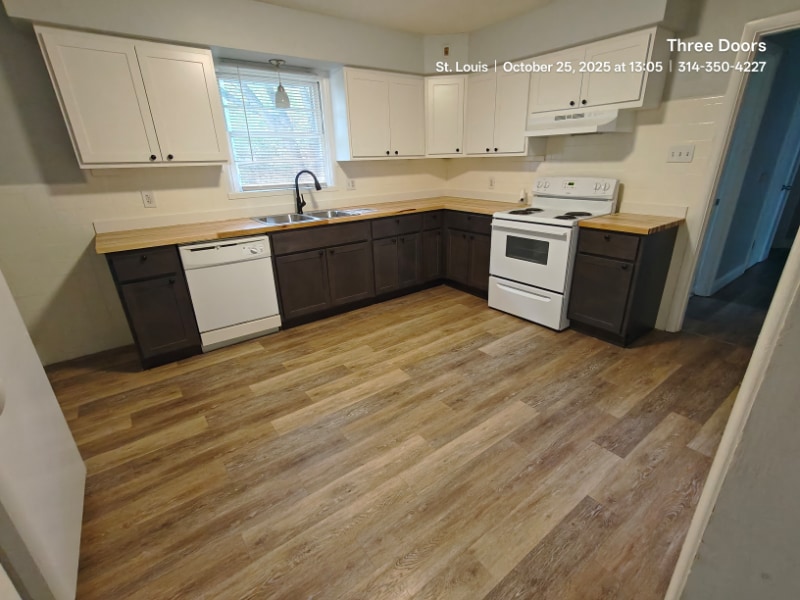 Building Photo - 1737 Parker Rd