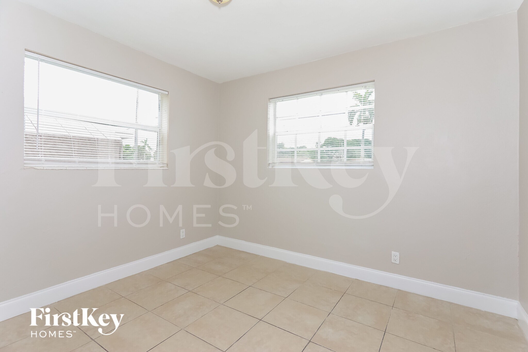 Building Photo - 6331 Southgate Blvd