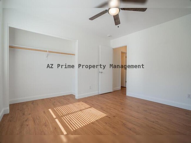 Building Photo - 17432 W Calavar Rd