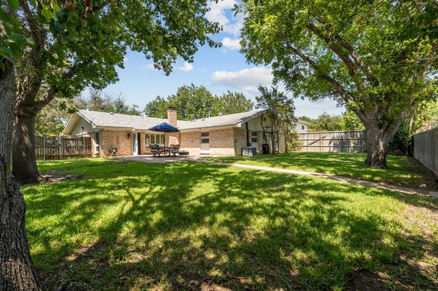 Building Photo - 3734 Crown Shore Dr