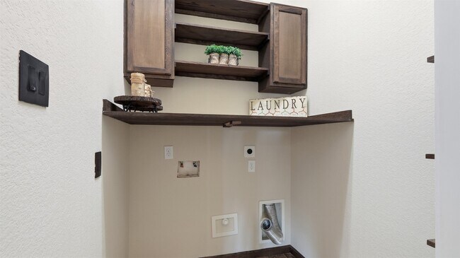 Building Photo - 5514 Fountain Arbor Ln