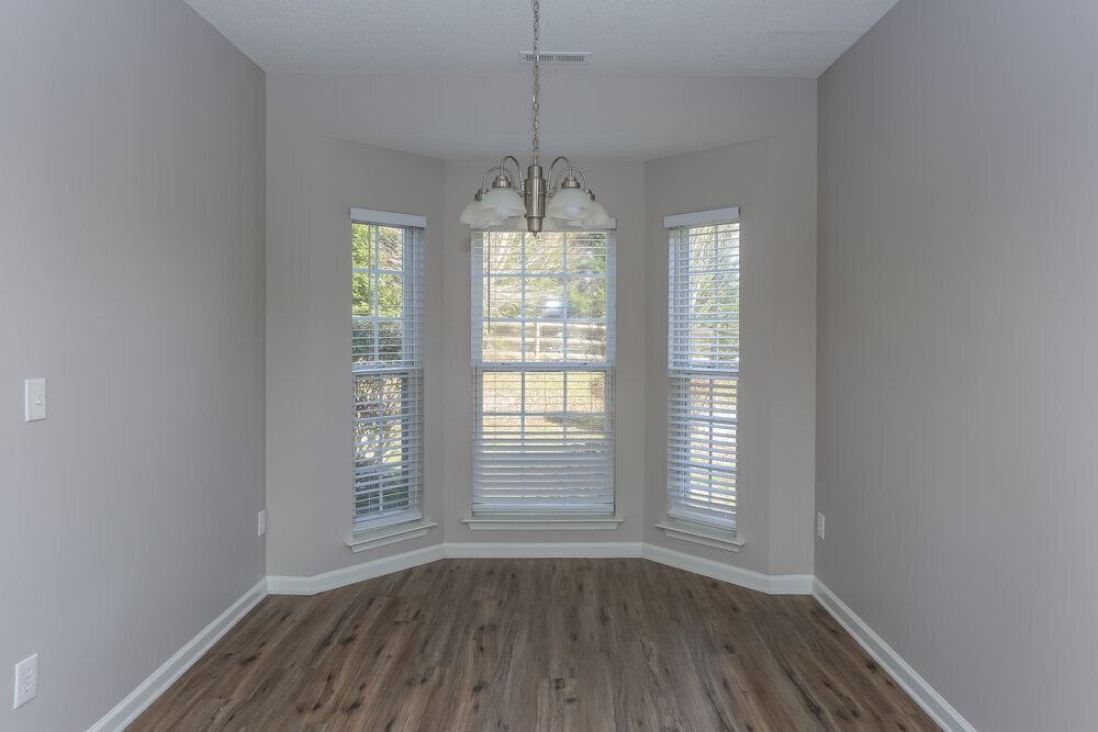Building Photo - 12411 Cumberland Crest Dr