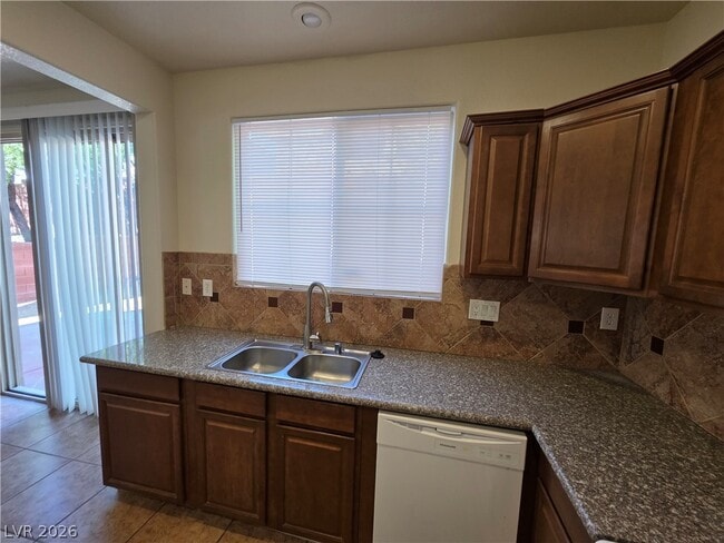 Building Photo - 5445 Indian Cedar Dr