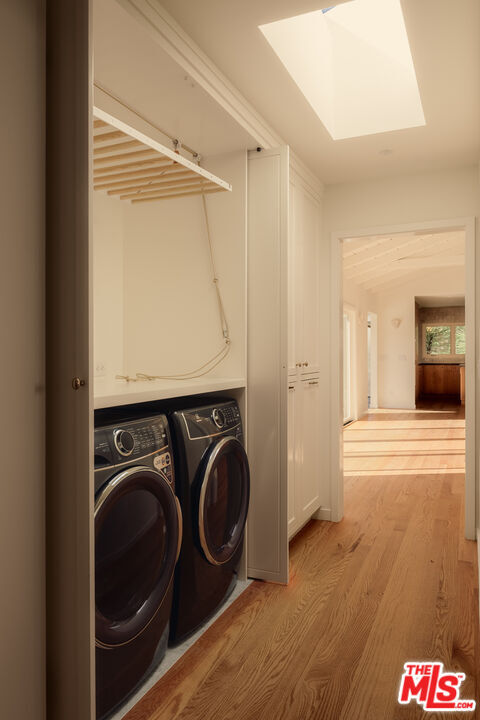 Building Photo - 914 Bienveneda Ave