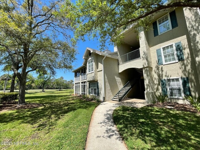 Primary Photo - 800 Ironwood Dr
