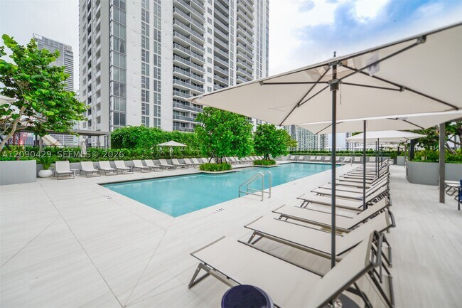 Building Photo - 1400 Biscayne Blvd