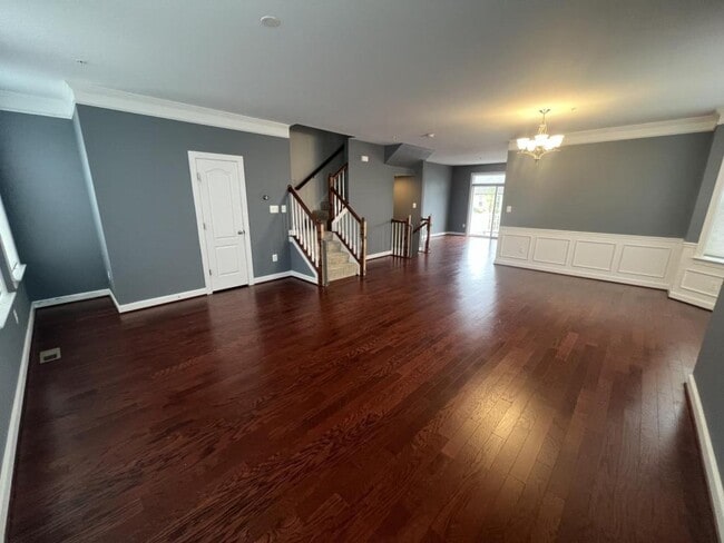Building Photo - 2101 St Josephs Dr