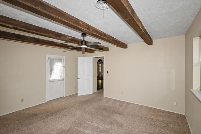 Building Photo - 5307 Winslow St