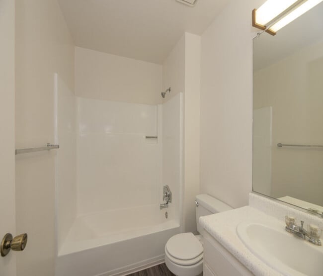 Floorplan - Somerset Apartments