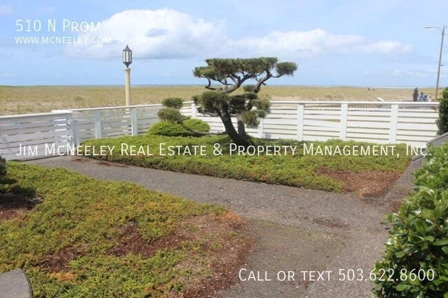 Building Photo - 510 N Prom-