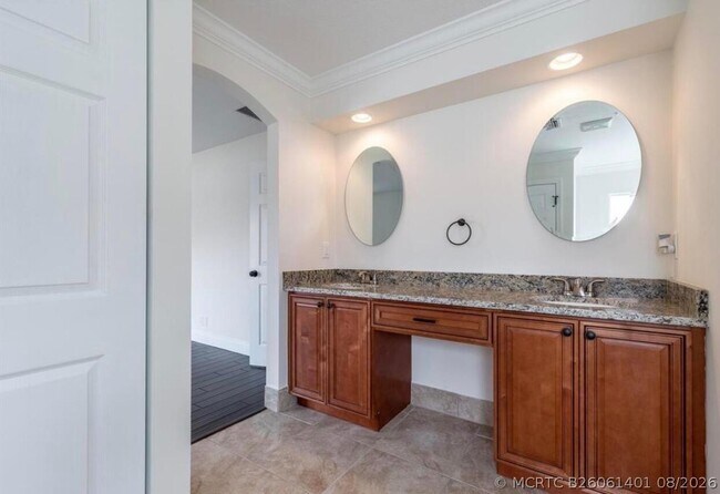 Building Photo - 4147 Meade Way
