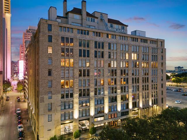 Building Photo - 1122 Jackson St
