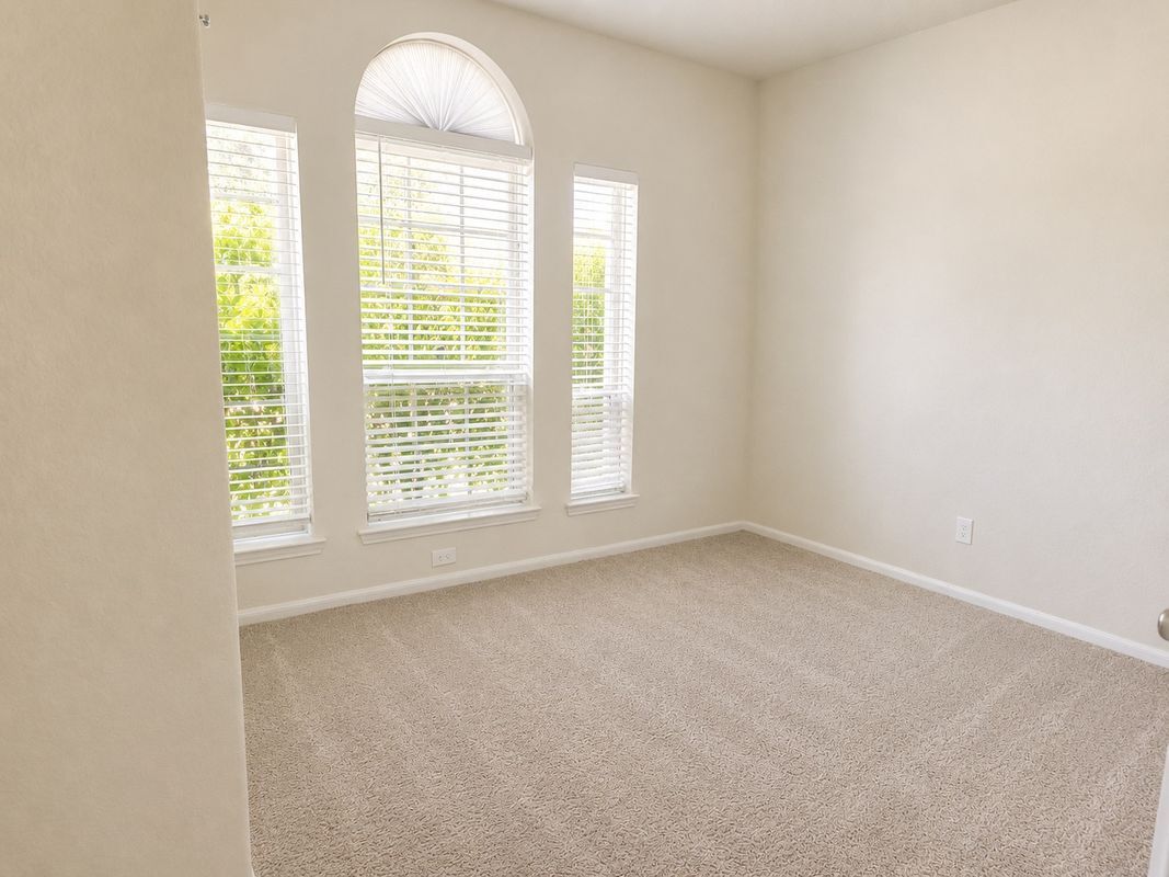 Building Photo - 23311 Verita Ct