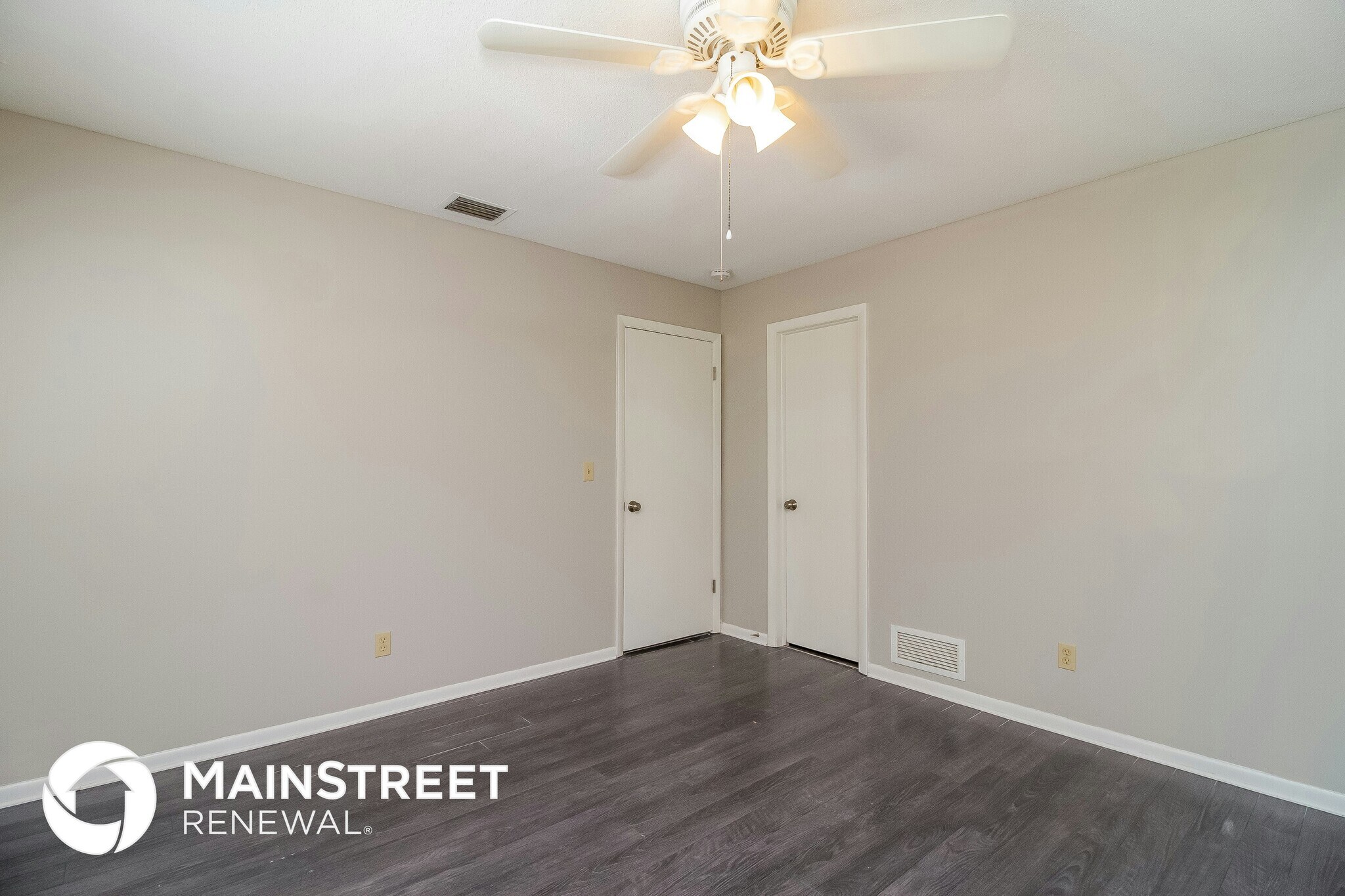 Building Photo - 738 Preble Ave