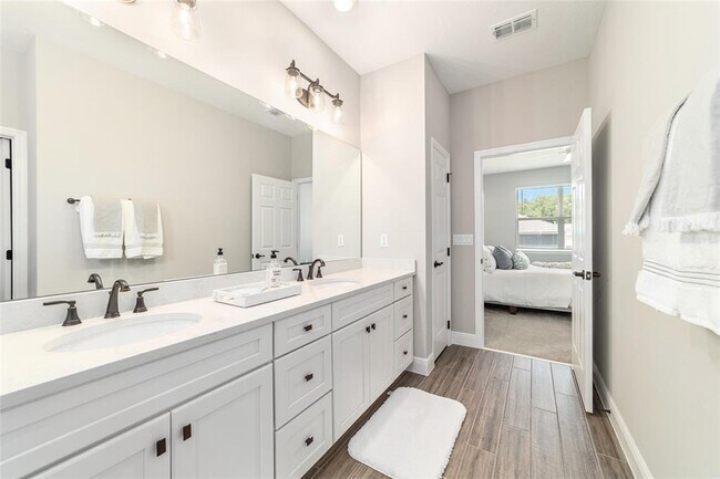 Building Photo - 7762 SW 59th St