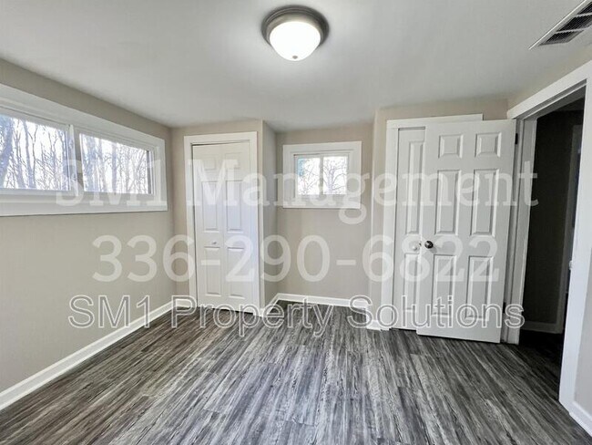 Building Photo - 638 Hodgin Valley Rd