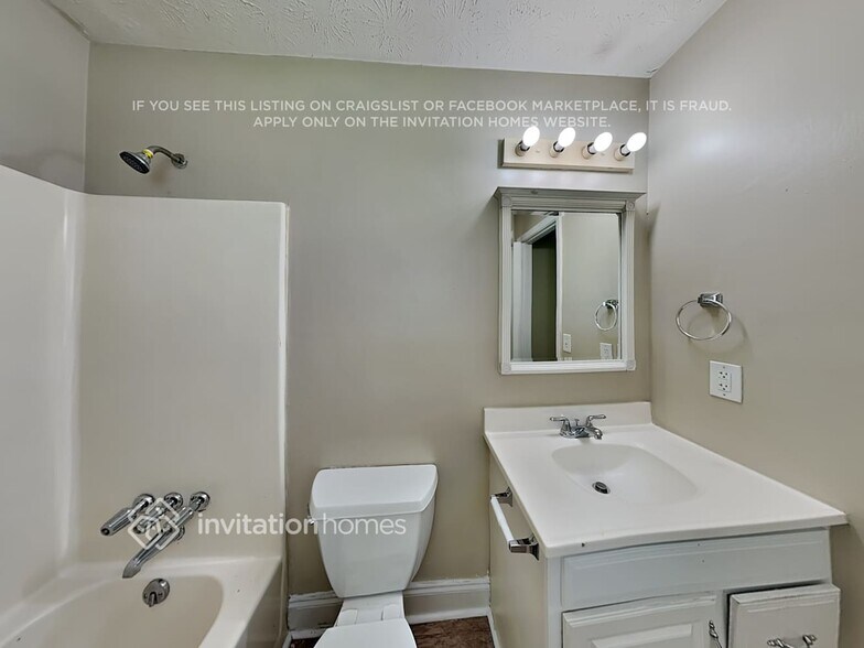 Building Photo - 3191 Grand Central Dr