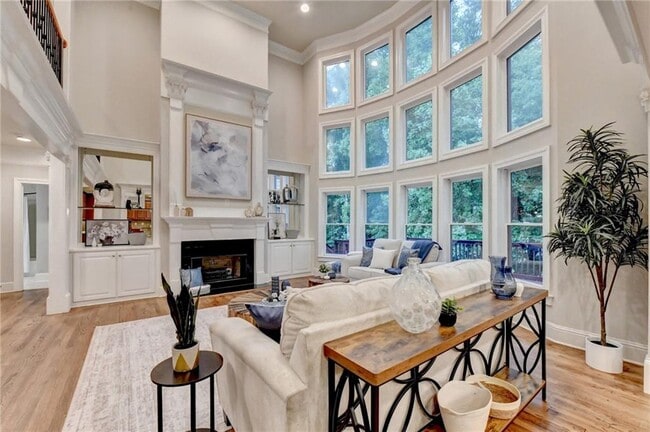 Building Photo - 9848 Talisman Dr