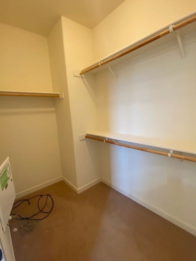 Building Photo - 3 BD/3.5 BA Townhouse in downtown Livermore Station, No Pets
