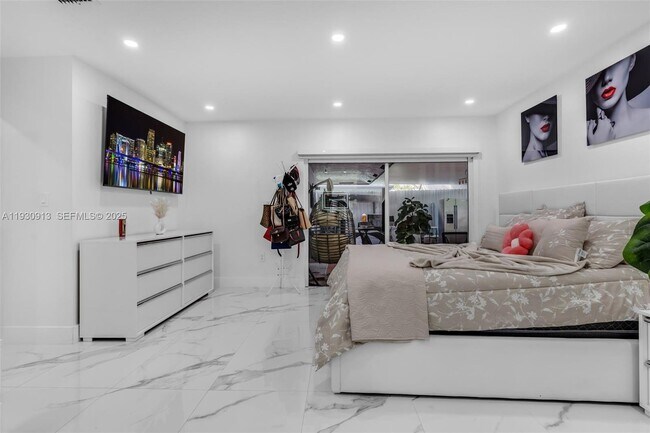 Building Photo - 20823 SW 126th Ct