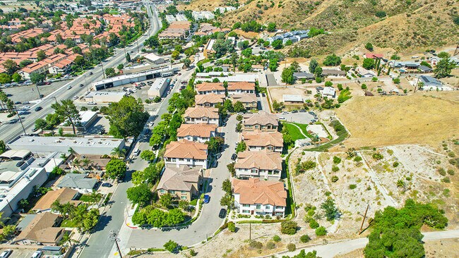 Building Photo - 28032 Catherine Dr