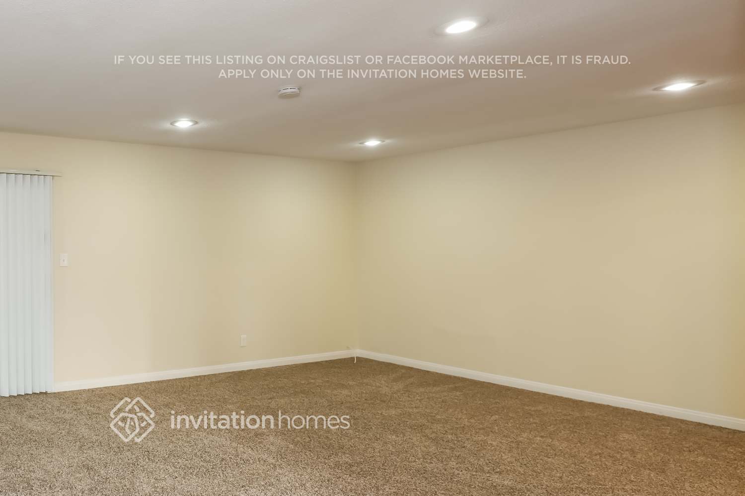 Building Photo - 5197 N Mountain View Ave