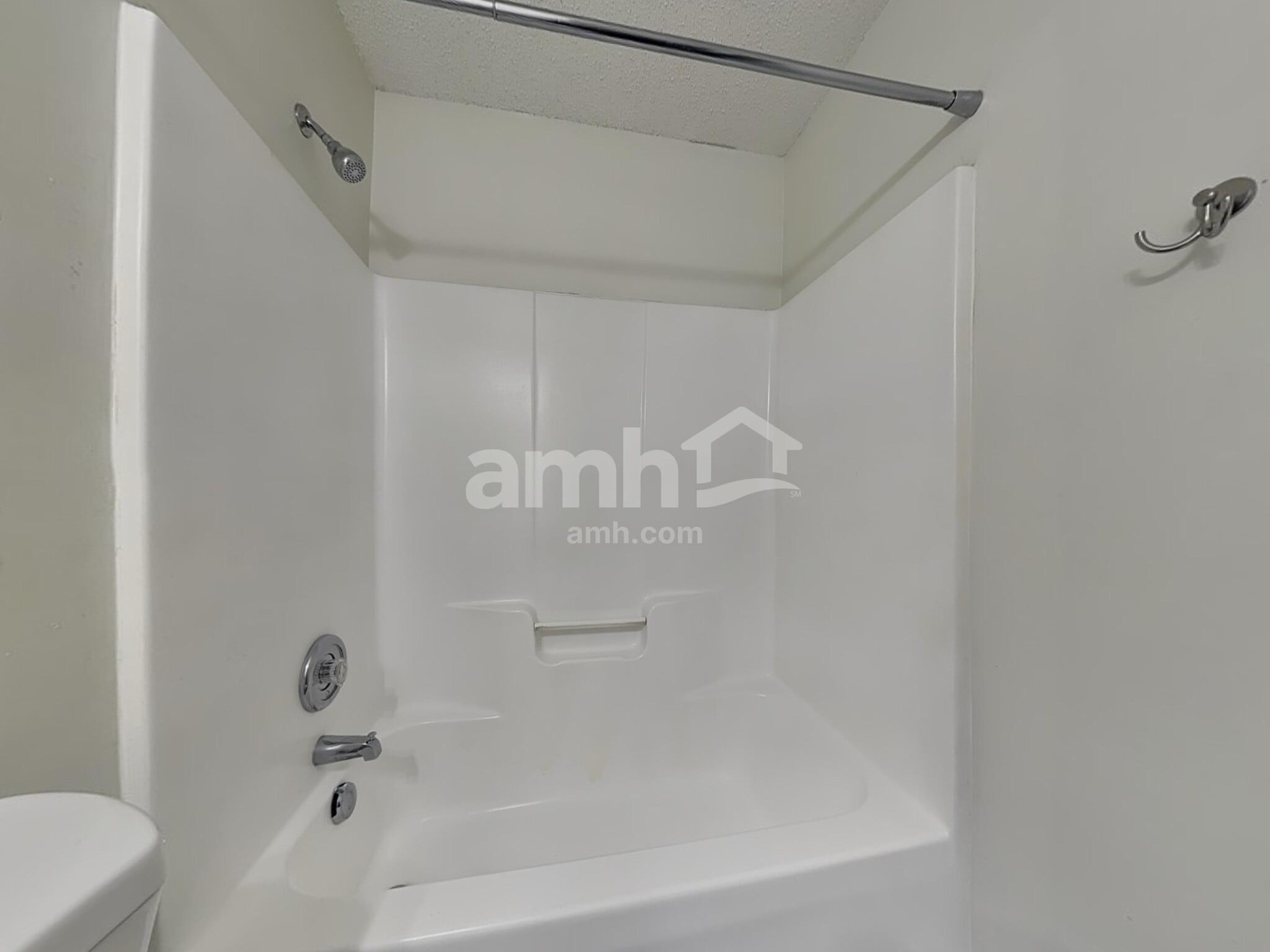 Building Photo - 2612 Bricker Dr