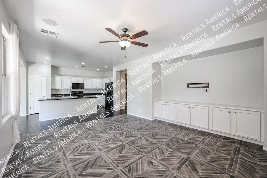 Building Photo - 3267 E Milky Way