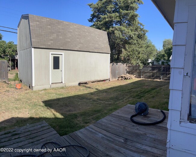 Building Photo - 3414 Meadow Dr