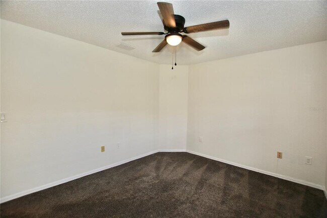 Building Photo - 895 Normandy Trace Rd