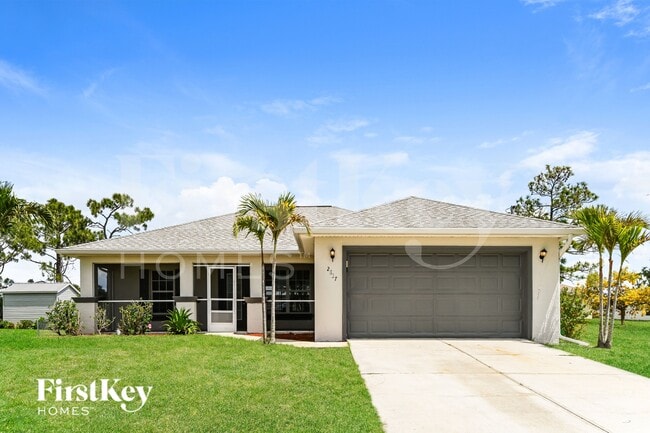 Building Photo - 2837 NW 27th Ave