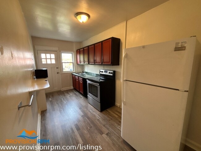Building Photo - 2924 Yorkway
