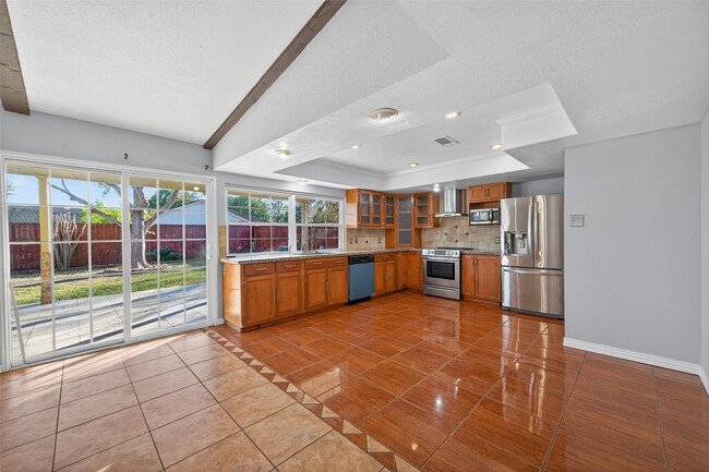 Building Photo - 16419 Cairnway Dr