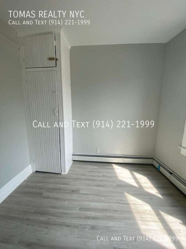 Building Photo - Tuckahoe 2A-2