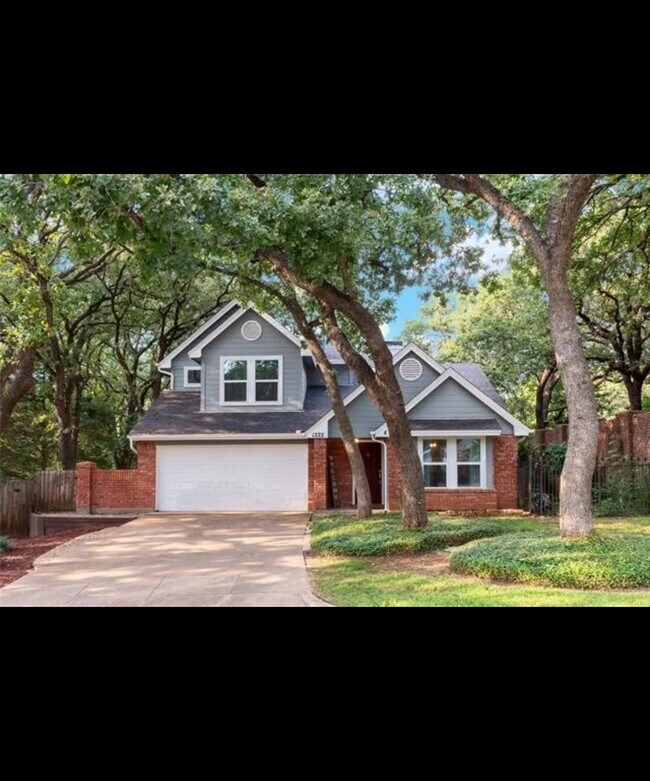 Building Photo - 1222 Circle View Ct