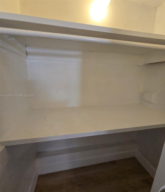 Building Photo - 1905 SW 11th St