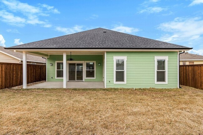 Building Photo - 1812 Muncie Ave