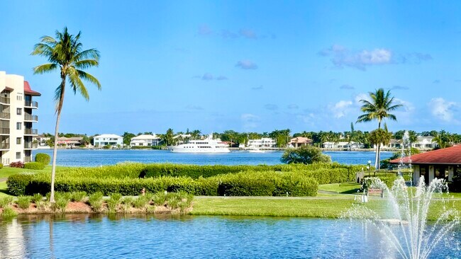 Building Photo - 107 Half Moon Cir