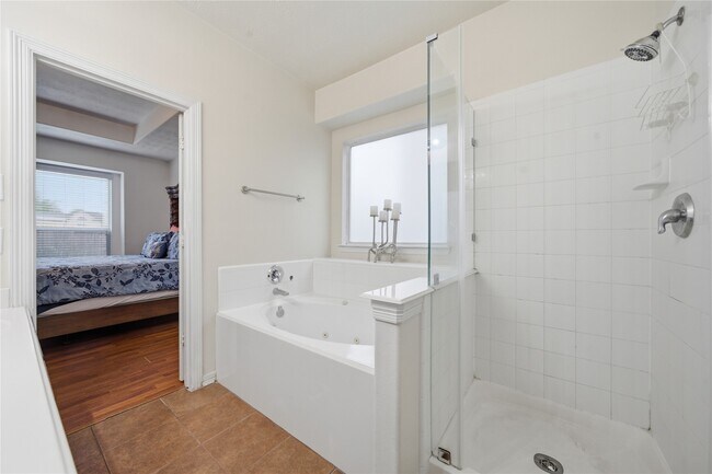 Building Photo - 5106 Westwood Pines Dr