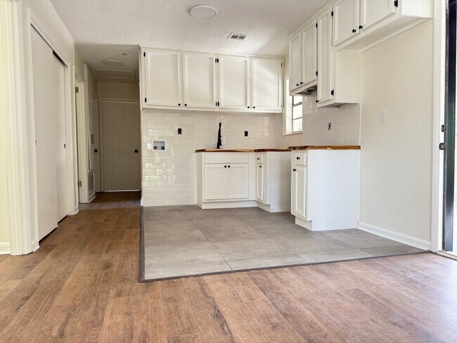 Building Photo - Now Available for Rent! Section 8 Welcome!