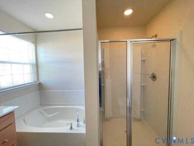 Building Photo - 8107 Creekside Village Dr