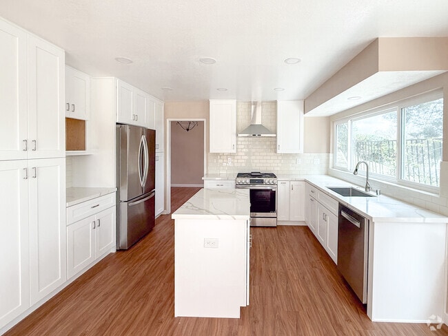 Building Photo - 1780 Crystal Ridge Way
