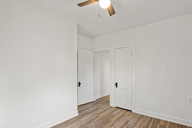 Building Photo - 402 Burlington Ave