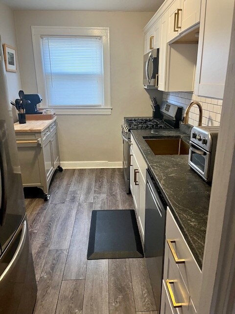 Kitchen - 1621 Norris Pl