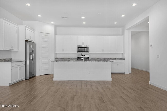 Building Photo - 20132 W Catalina Dr