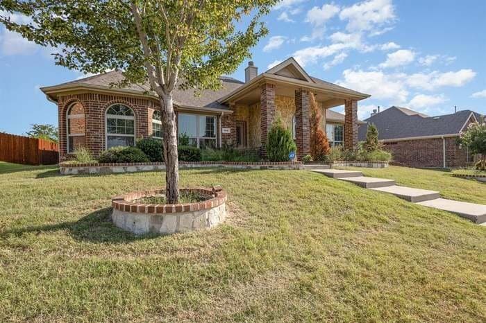 Building Photo - 908 Lincoln Dr
