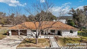 Building Photo - 107 Oak Crest